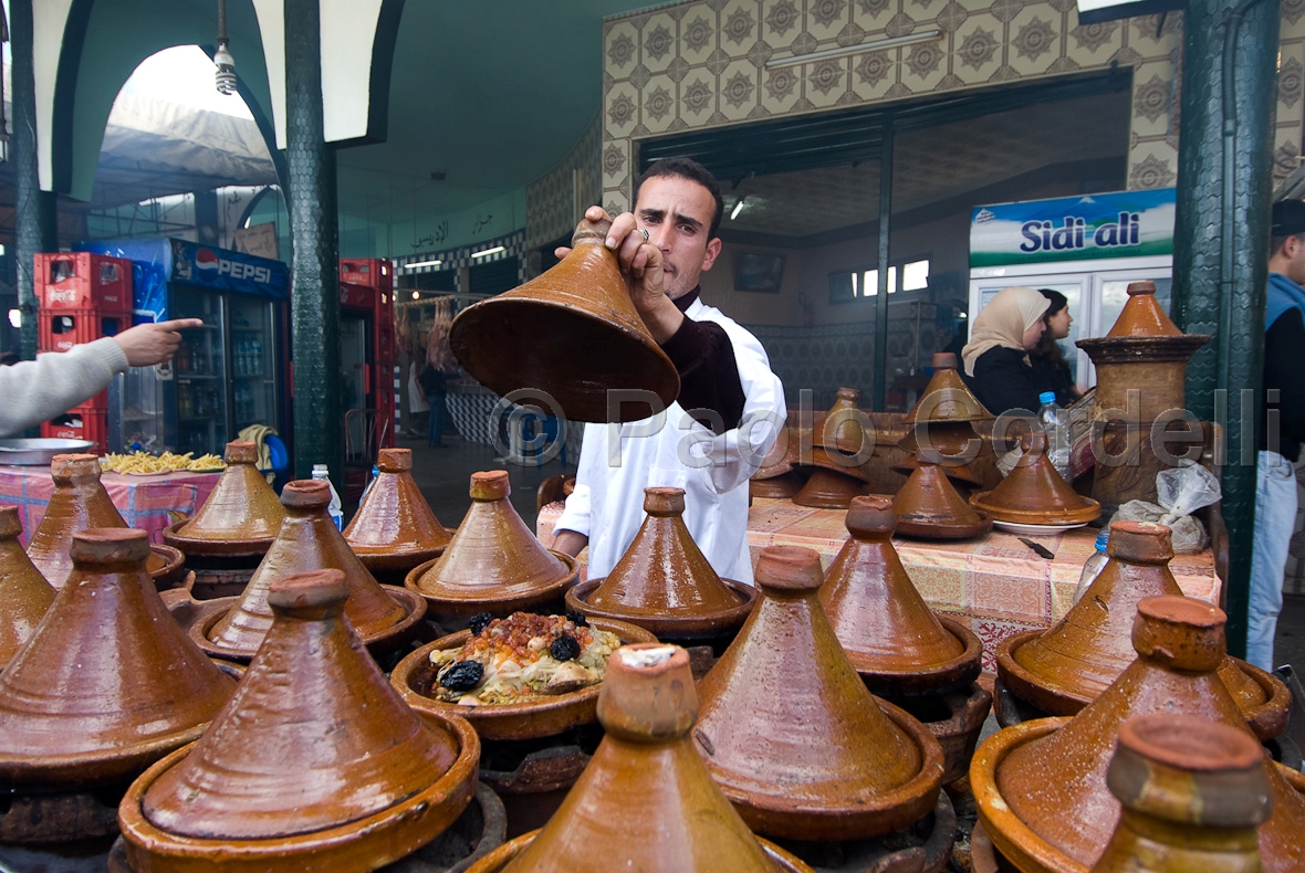 Tajine pots, Morocco
 (cod:Morocco 23)